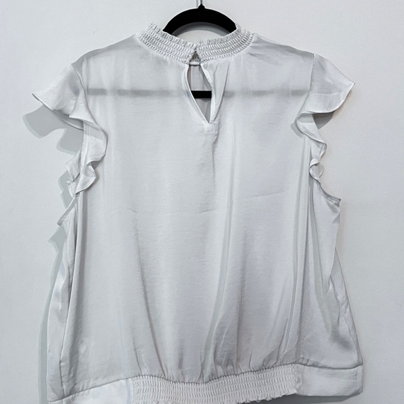 White Blouse with flutter sleeve - Picture 5 of 6